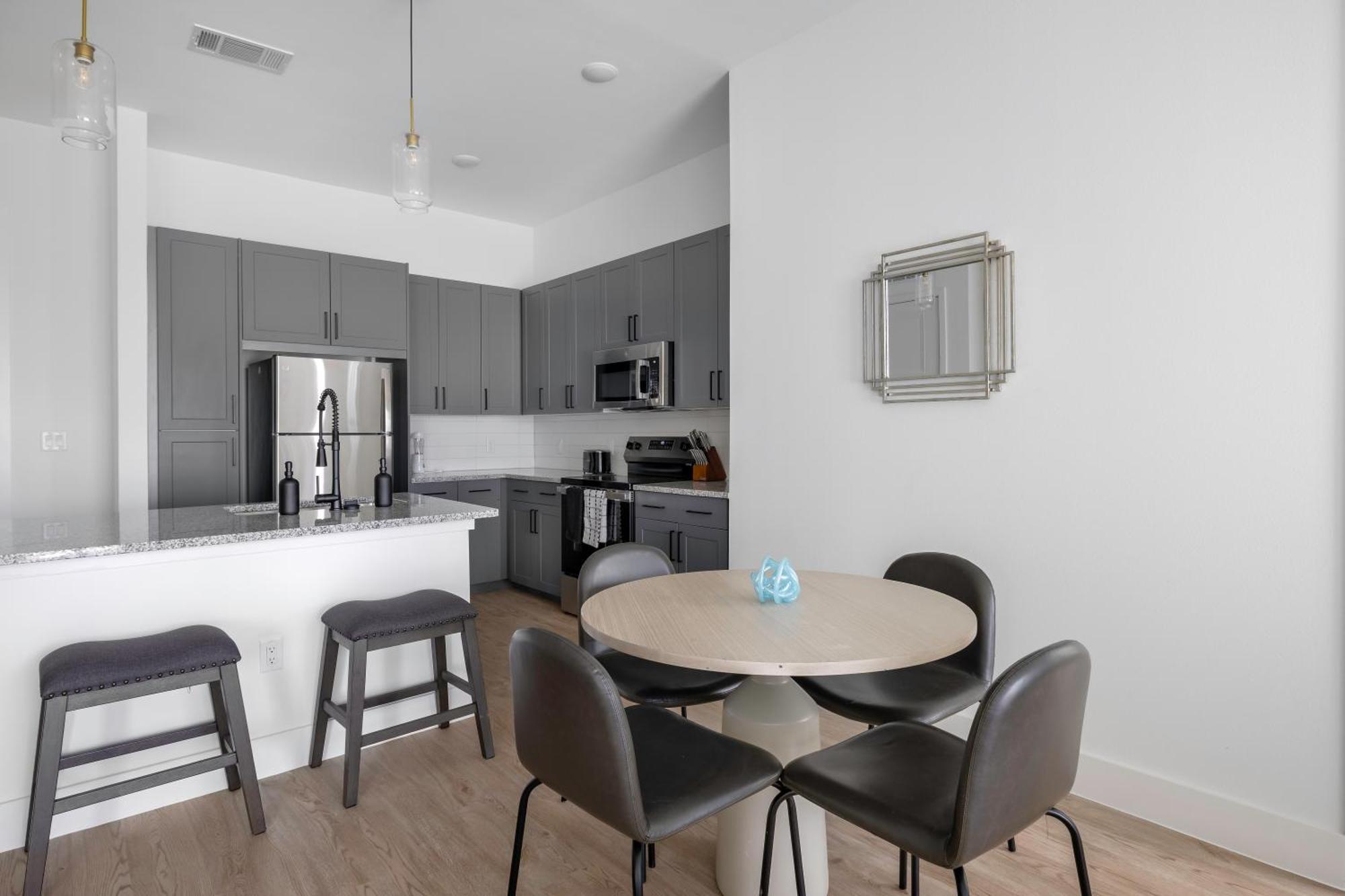 Railyard Apartments By Barsala Denton Rom bilde