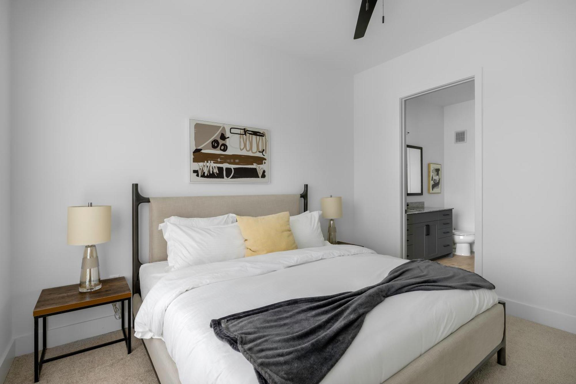 Railyard Apartments By Barsala Denton Rom bilde